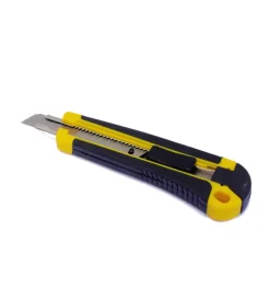 Cutter E Forbici-Cutter universale 18 mm.