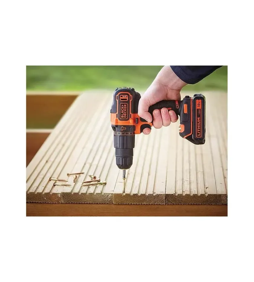 Black+Decker Trapani E Avvitatori-Kit valigetta trapano avvitatore a batteria "bdcdc18k-qw" 18v 1,5ah