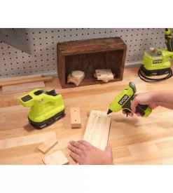 Ryobi Pistola a caldo mini a batteria "rglm18-0" 18v, solo corpo macchina