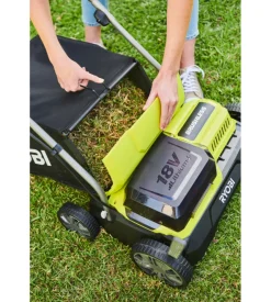 Ryobi Scarificatore a batteria "ry18sfx35a-0" 18v 35 cm , solo corpo macchina New